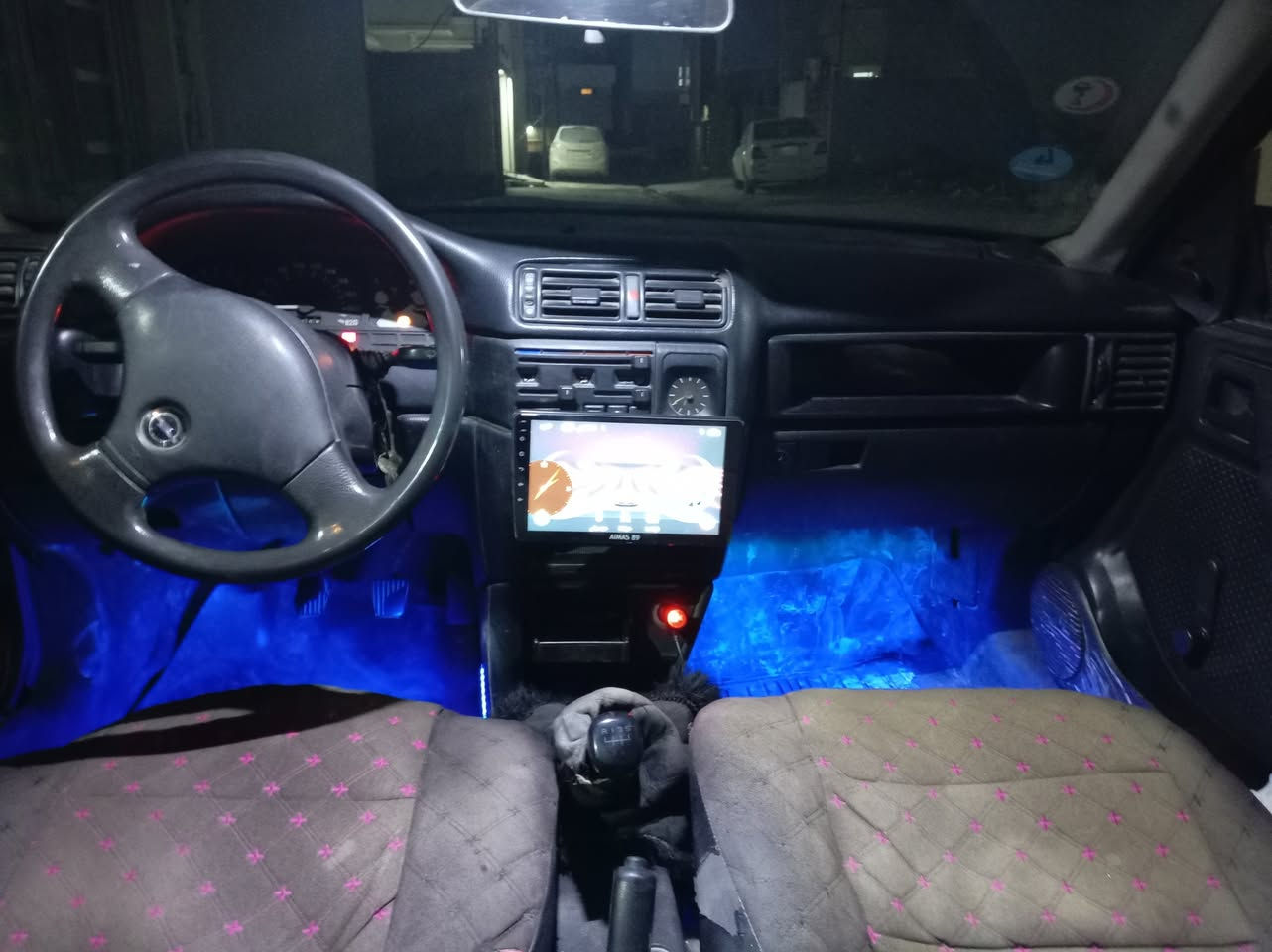 السلام عليكم من رخصت مسؤل الكروب سيارة اوبل فكترا حجم 20 سنوية خضر موديل واحد وتسعين وكاله وتحويل بي شرط السعر 30$ رقم الموبايل ***********
