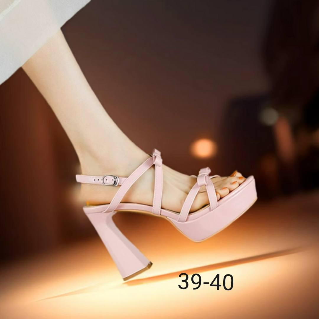 الحذاء اللي يكمل كشختج صار بين يديج.
لأصحاب الذوق الرفيع جبنالكم أرقى الموديلات.

✅ الأسعار:  10 ألف.
✅ القياسات: متوفرة.
✅ التوصيل: متوفر لكل محافظات العراق بـ 5 آلاف فقط. 🚚
لا تضيعي الفرصة واكشخي بأقل سعر! 😎
للحجز والاستفسار، راسلنا واتساب:
📞 ***********
