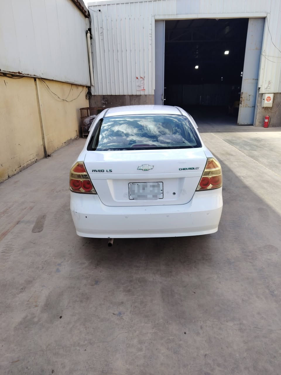 السلام عليكم رمضان كريم افيو موديل 2009 وارد خليجي مكينه مفتوح مو مسكر مكينه اوكير وحداده اوتخم تاير تبريد تدفئه كله بشرط السياره كفاله عامه من ضربه بيه مكانات صبغ بالحزام يعني مو احزام دوشمه جديده ارضيه جلد سنتر لوك ريمون السياره استخدام شخصي ماشيه 485 الف رقم نجف ألماني بأسمي السعر 73 بيه مجال بسيط للاستفسار *********** مكان السياره كربلاء اخوان غير متواجد على الفيس
