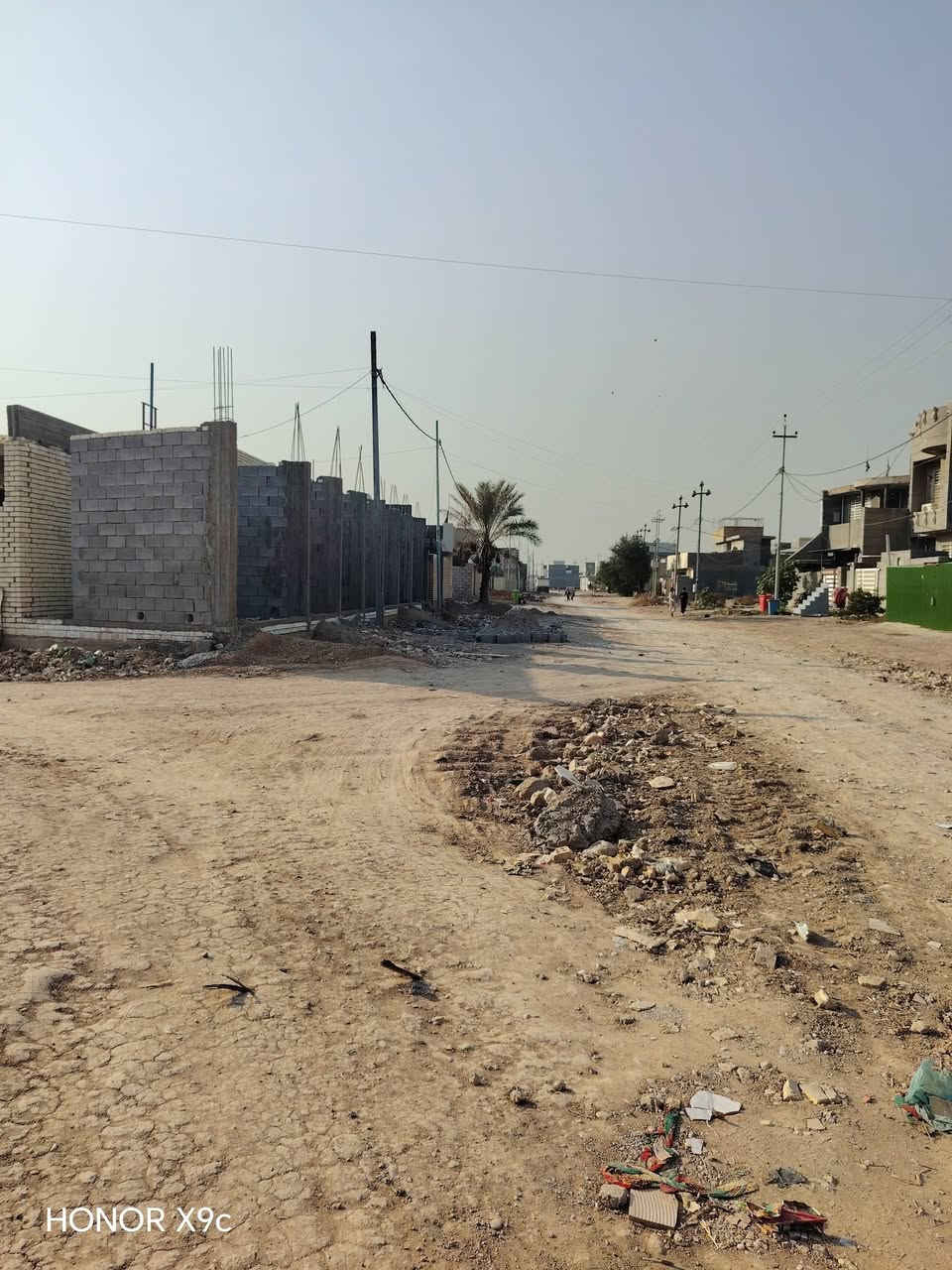 تحية طيبة 🏠
بيت مساحة ١٤٠ متر مع محلات عدد 2

نهاية الموضفين ركن على ثلات شوارع على شارع ٢٠ 

طابو صرف زراعي على ٢٥
السعر ٥٠ مليون قابل للتفاوض 

للاستفسار

***********

***********

***********
