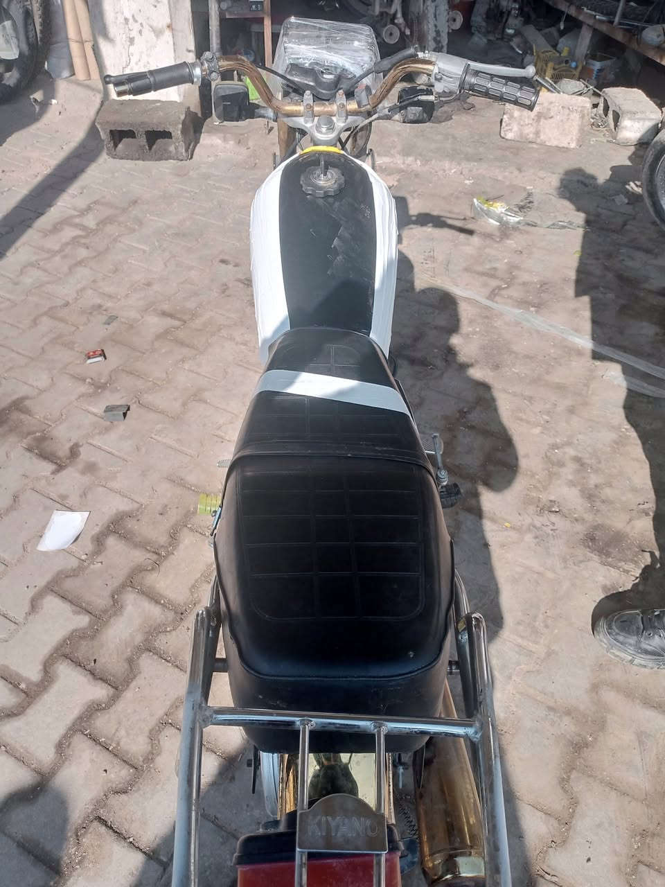 لبيع اربعه كير محرك كير بل شراط السعر 300بي مجال *********** المكان الحويجة
