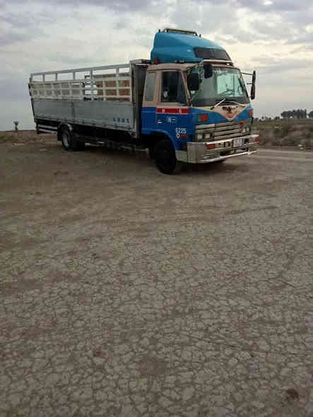 للبيع نيسان كفاله عامه م̷ـــِْن صبغ وتبديل مكينه وكير فوسه 16عادي كفاله شاصي عريض سته وربع بلاد كفاله رقم شاصي رقم نكليزي بسمي شخصين سياره ما عيزه برغي فول سعر 95وبيه مجال***********
