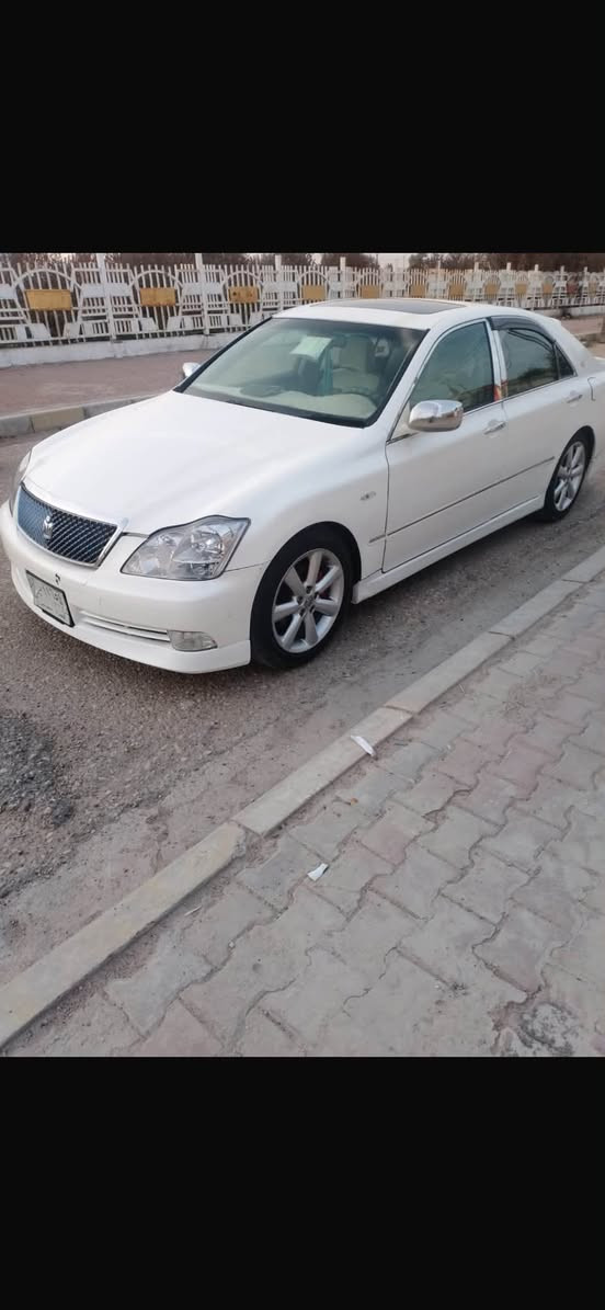 شاهينه البيع موديل. ٢٠٠٦ مكفوله رقم بصره بسمي فول موصفات
مكلف بنشر ‭***********‬
