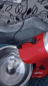 سلام عليكم شباب عجانه البيع تشيل الوزن 8 كيلوات السعر خاص هاذه رقم***********
