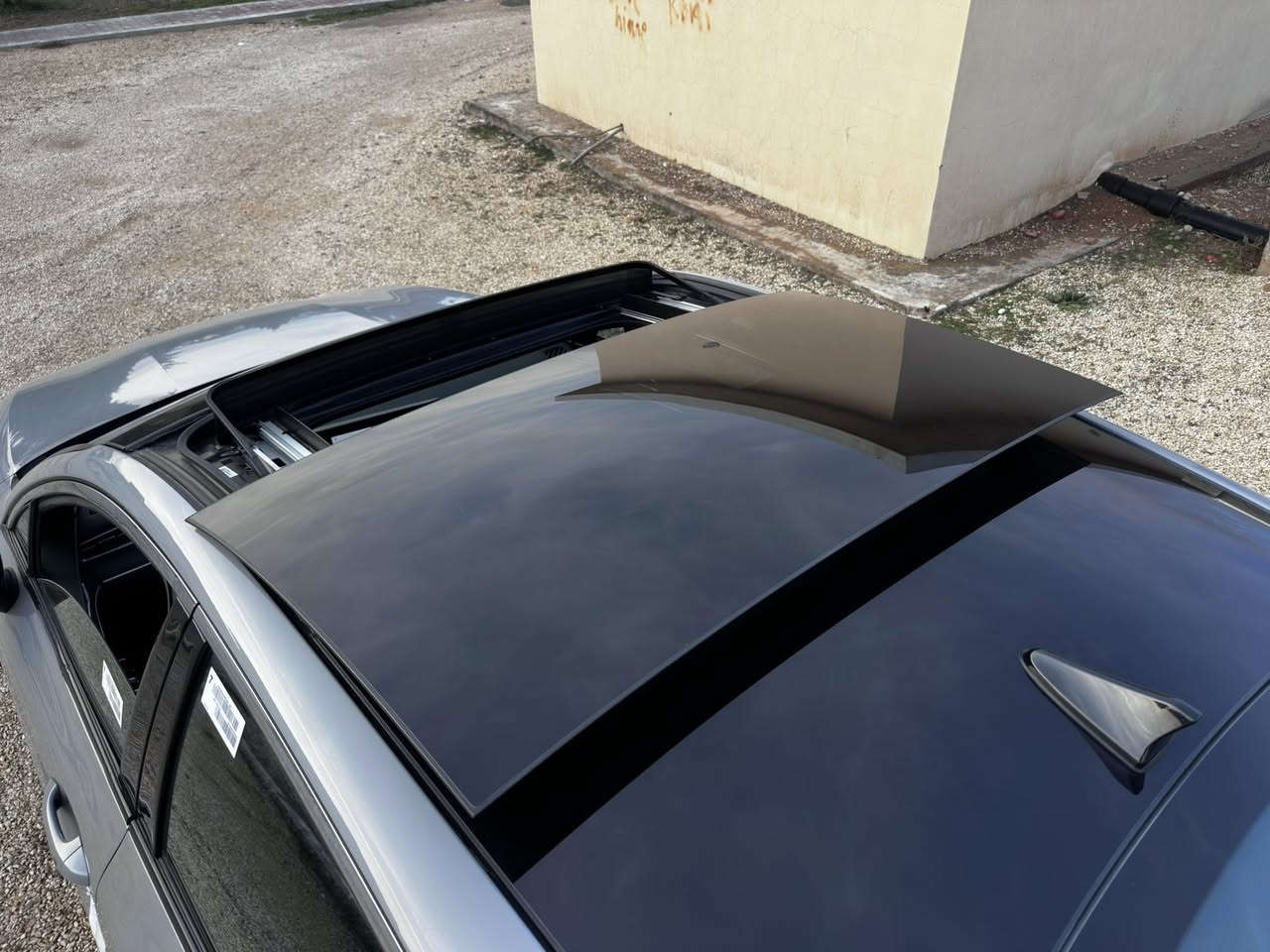 السلام عليكم كي فايف موديل 2022
ماشيه 71 الف بيع او مراوس برقم شمالي 
فيديو مرفق بلمنشور
مواصفات جي تي لاين
اللون سمنتي
مواصفات
بصمه
شحن هاتف لاسلكي
قياده ذاتيه ع الخطوط السريعه
هاند بريك بصمه
نشغيل عن بعد مثبت سرعه
ABS نضام
مانع انزلاق حساس أطارات
بك لايت ليد متصل
شاشة جبيره
كامره خلفيه
رادار جانبيه
مراقبة النقطة العمياء
رادار الخطوط البيضاء
كشنات جلد
كشن السائق كهرباء
لايتات 3 عدسات
نضام قياده أيكو + سبورت +سمارت +نورمال
aux + usb + بلوتوث
فول تحكم ستيرن
كير أوتو + عادي
ستيرن حرف. Led D + زينون توقف ذاتي عند الرجوع
 صندوك بصمه

AUTO HOLD
تصميم خارجي رياضي
نظام الملاحة
مصابيح خلفية LED
مصابيح ضباب LED
Android Auto لاسلكي
الحادث خفيف 
 بابين صبغ صفحة ال السيارة كلها ليبل واحد  السعر176
للاستفسار الاتصال
***********
