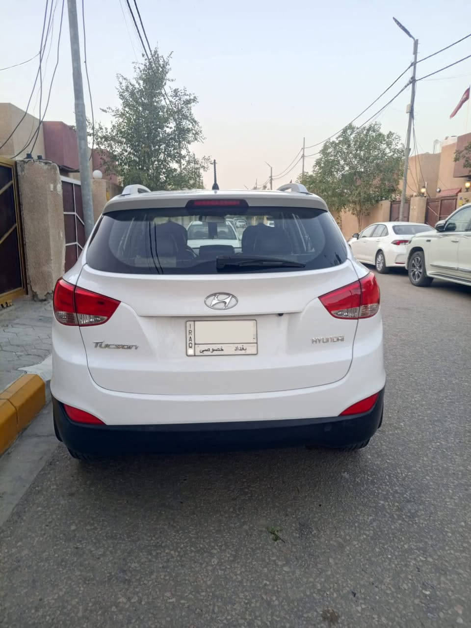 السلام عليكم
للبيع هونداي توسان خليجي موديل 2015 رقم بغداد ألماني مشروع وطني سنويه مجدده 2028 مكفولة كفالة عامة من الضربه والصبغ والتبديل حتى الدعاميات. فقط بارد بسيط كما موضح بالسونار المرفق بالمنشور مواصفات السياره محرك 2000دوش المرغوب لايت لد عدسات منظومة زنون أشاير بالمري ويل كروم كامره خلفيه تحكم أستيرن شاشه لمس بلاديه تبريد قطعتين محرك مامفتوح على وضع الشركة. كير حدادية  كهربائيات أطارات بطارية تبريد ثلج تدفئة سيارة جاهزة أي نقص مابيه .
السعر / 156$ بيه مجال
للأ ستفسار الأتصال على الأرقام 
***********
***********
العنوان/ كربلاء المقدسة 
غير متواجد على الفيس
