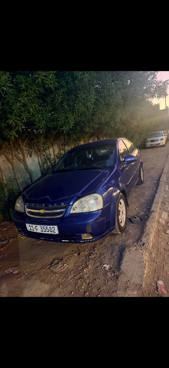 وبترا للبيع او المراوس حسب القناعه
موديل ٢٠٠٨
كير مكينه 
تبريد ثلج 
رقم بغداد بسمي 
تخم تاير جديد 
صدر جاهز 
داخلها كلش مرتبه
بدون ضرب صبغ فقط قطعتين 
مكانها بغداد اليرموك 
هـ ***********
