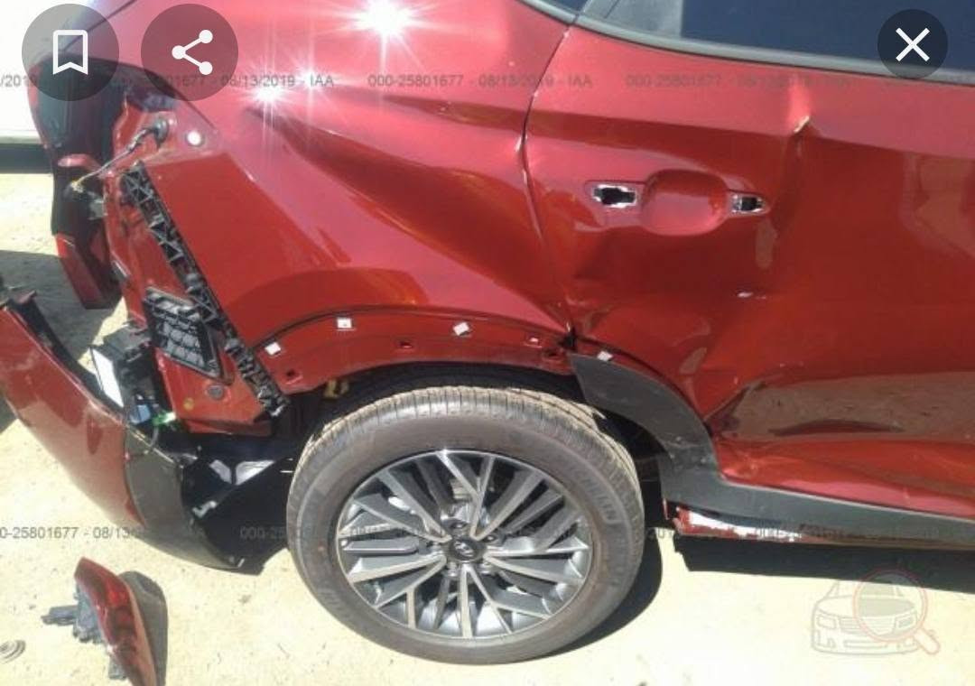 السلام عليكم هونداي توكسان موديل ٢٠١٩ وارد امريكي السياره حادث بسيط باب الخلفي الأيمن مصبوغ والباقي كله سليم صور الحادث مرفقه ضمن المنشور
رقم بغداد الجديد السياره جديده جدا. 

المواصفات :
بصمه
 محرك 2400 gdi

رادرات 

توقف ذاتي في حال عدم الانتباه 

تبريد قطعتين 

داخل جلد

كشنات تدفئه 

اي استفسار الاتصال على الرقم *********** محمد مندلاوي

السياره رقم بغداد مكانها بغداد/حي جميله
