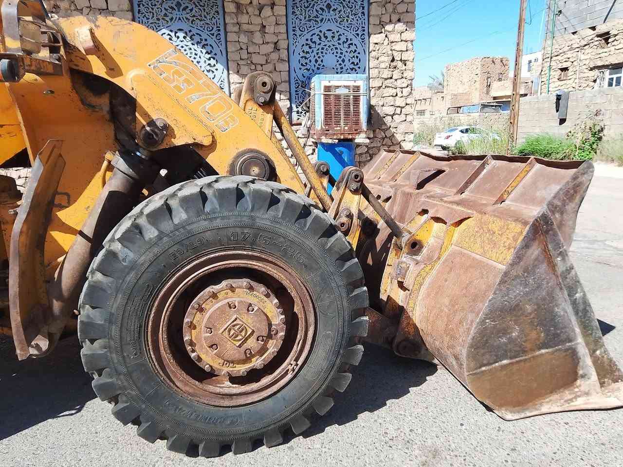 شفل بي موديل 83 رقم بغداد الماني مكان رمادي الاتصال ***********
