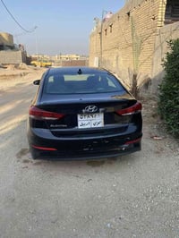 النتره  لبيع ومراوس  2018 سنويه صاقطه  ماشيه76الف كيلو 07713003438