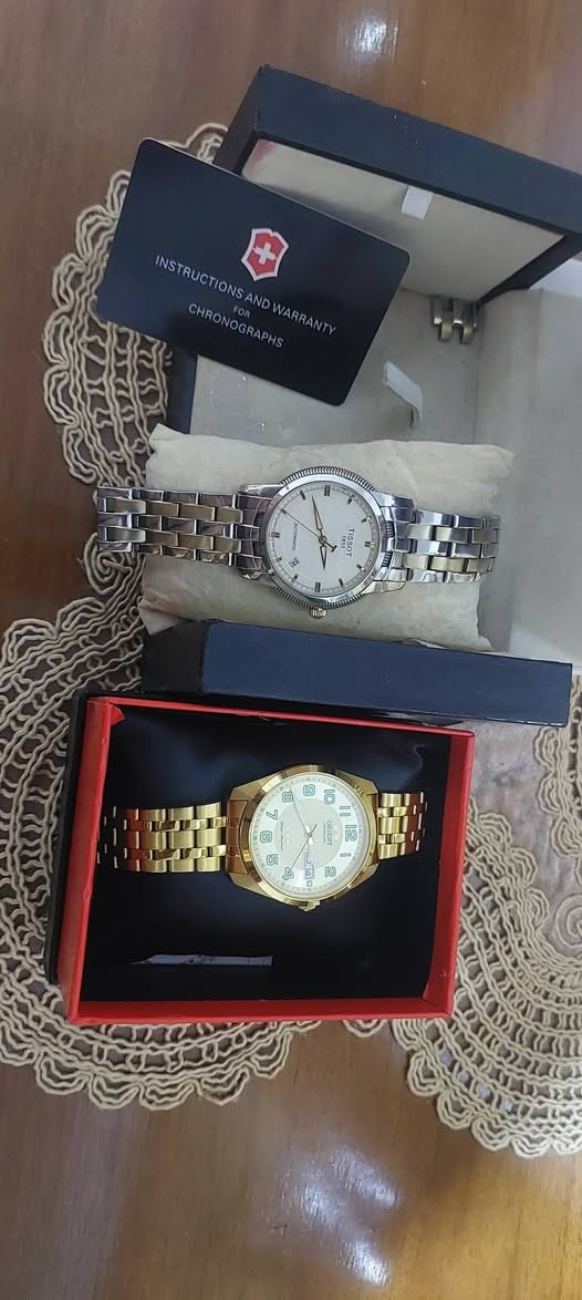 السلام عليكم عندي ساعتين اوتوماتيك للبيع الاولى يابانيه اورينت والثانية تيسوت سويسري سعرهن اثنينهن ٥٥٠ الف دينار وبيها مجال شي بسيط للشراي 
العنوان صلاح الدين للاستفسار الاتصال بالرقم *********** النظافة ٩٥ بالميه

