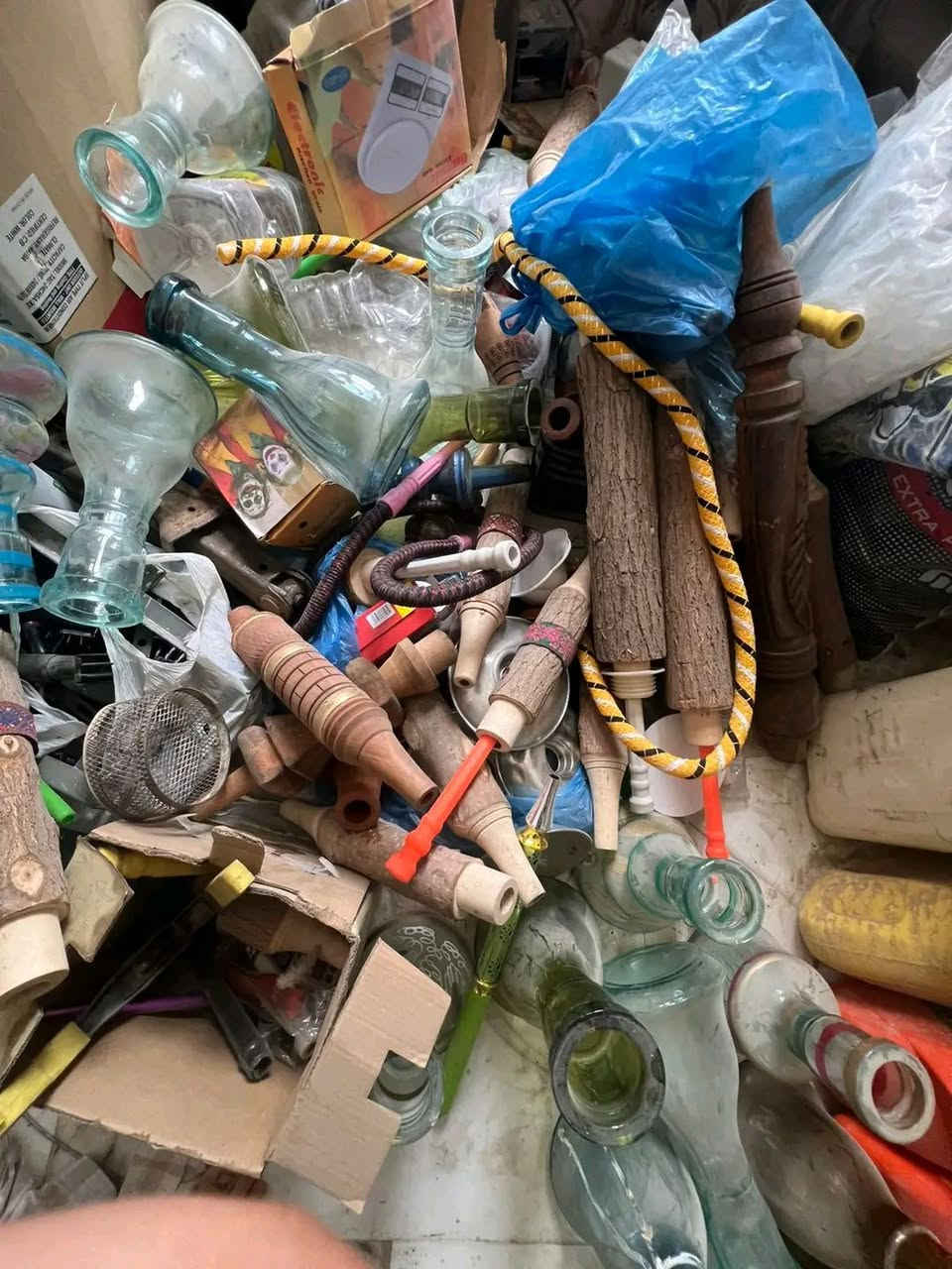 غراض كوفي للبيع كاملة سعر مناسب
بيع مستعجل الشراي يتفضل خاص


**إذا كنت صاحب هذا الإعلان وتريد حذفه لأي سبب، رجاءا أرسل رسالة إلى الدعم الفني**