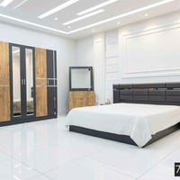 موديل لينا • خمس قطع • سرير حديد