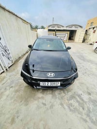 النترا للبيع هايربد فرل موصفات واحد علا واحد السياره بدون ايرباك وبيها...