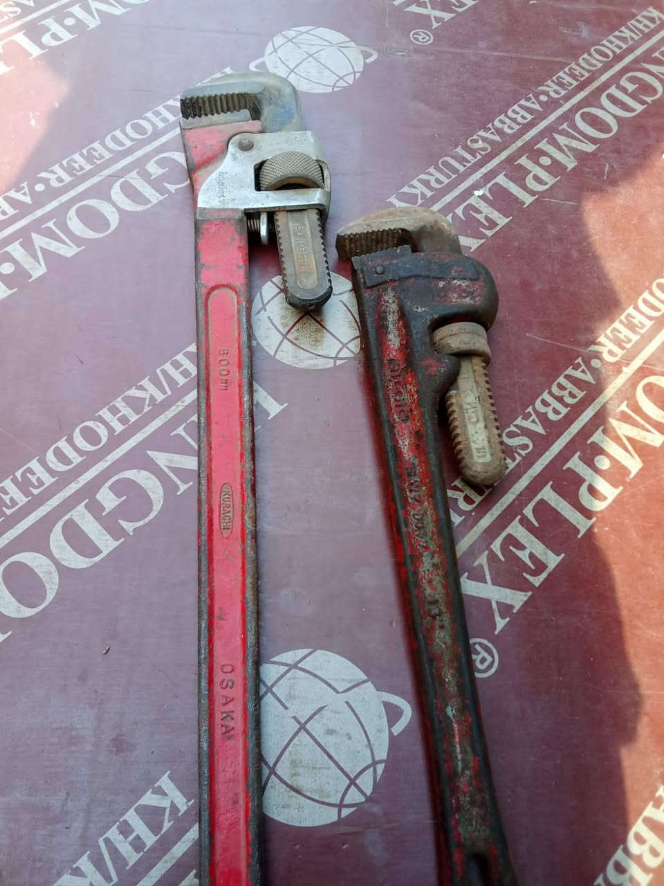 سكول سباين للبيع وحده أمريكا حجم ١٨ و ثانيه يابانيه  حجم ٢٤ سعر أمريكا ب٥٠ و يابانيه ب٨٠ رقم الهاتف *********** يوجد خدمة توصيل
