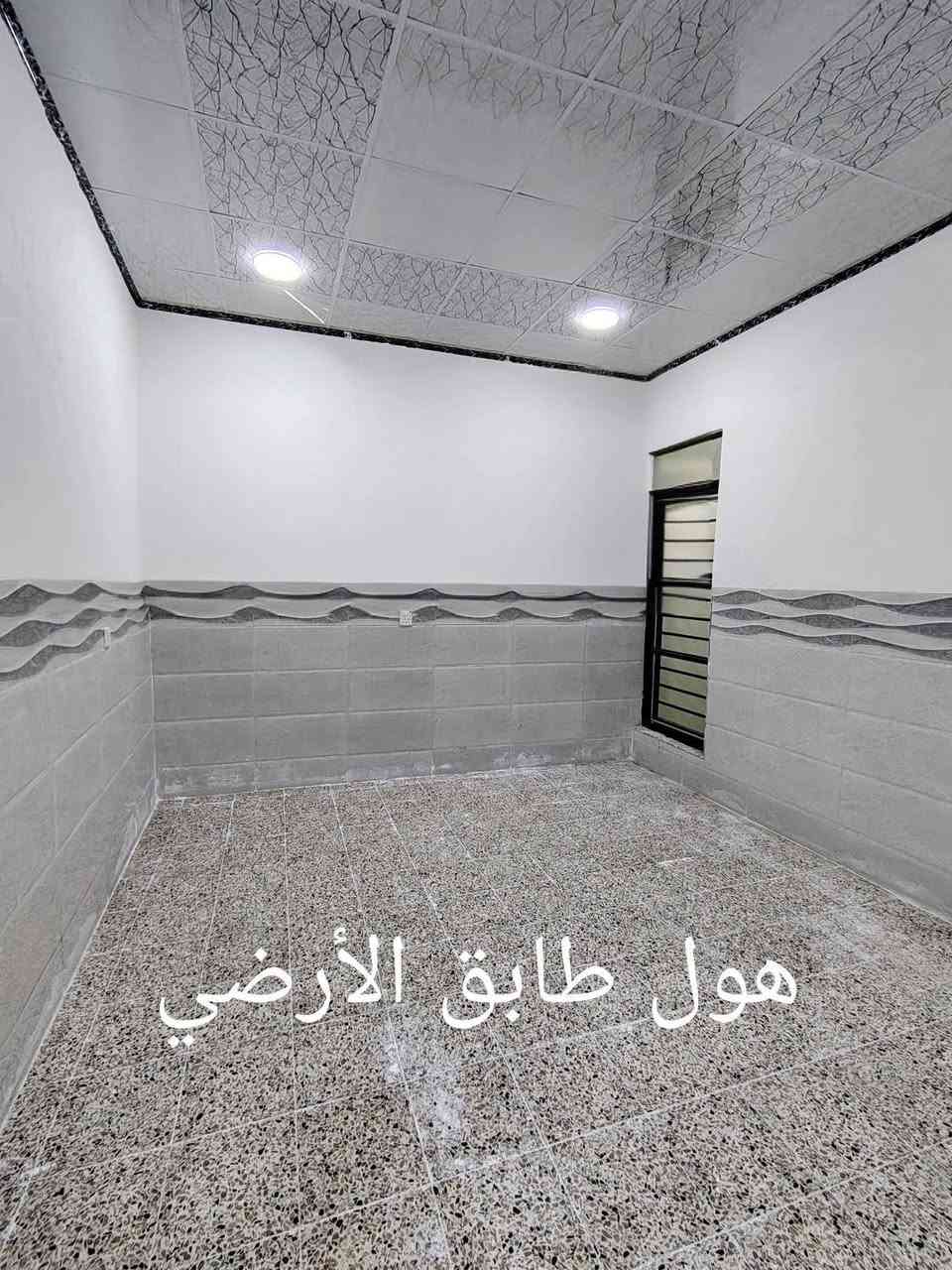 دار للبيع موصل حي الانتصار شارع(60) خلف صيدلية الميار مساحه ١٠٠متر طابق ونص يتكون من ( 3 ) غرف نوم واستقبال ومطبخ وصحيات بناء حديث فول تسليم فوري سند طابو الزهور شرط التحويل للاستفسار على الرقم  *********** / ***********   مكتب الفيحاء للعقار
