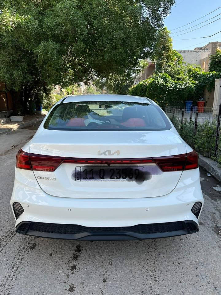 سلام عليكم للبيع كيا سيراتو 2024 خليجي مكفولة من صبغ وبارد وتبديل مكينه 2000 ماشية 38 الف موصفات عادية تحكم ستيرن حساس خلفي لد امامي ويل كب سياره جديده ورقم بغداد بسمي سعر 185 مكاني بغداد
***********
