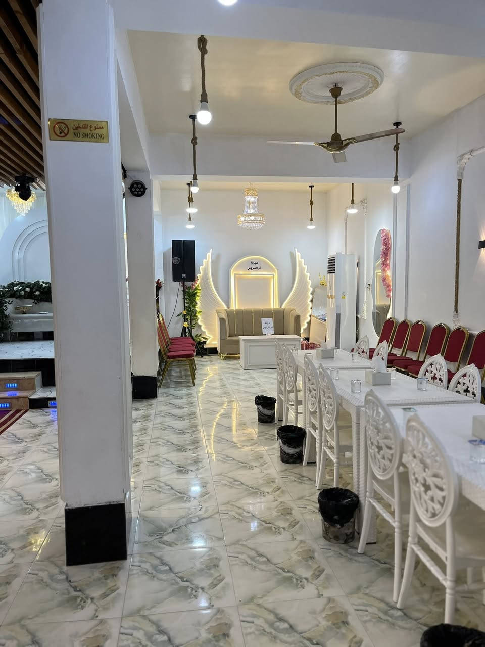 ✨ قاعة آرت ستوديو – الشطرة ✨
🎉 عرض أبو 250 ألف | فرصة لا تتعوّض 🎉
💰 250 ألف دينار فقط

📌 يشمل العرض:
⏰ حجز القاعة 3 ساعات كاملة
🎶 DJ
🎵 أغاني حسب الطلب
📸 تصوير 15 صورة + فيديو
💧 ماء
🧴 كلينكس
💡 ميز المهر
🤵‍♂️ كادر ضيافة وإشراف متكامل
👩‍👧 كوشة خاصة + ضيافة أم العروس
🎂 كيكة ديكور
📱 سحب أجهزة الموبايل

👥 تتسع القاعة لغاية 200 شخص
✨ أجواء راقية | تنظيم عالي | راحة تامة

📍 العنوان: الشطرة – شارع بني زيد
قرب مستشفى الحوراء

📞 للحجز والاستفسار:
***********
