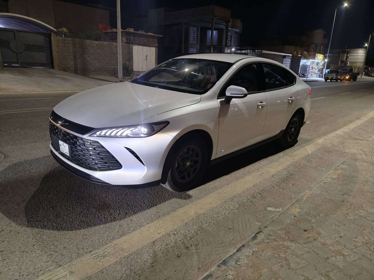 السلام عليكم BYD كن بلاص مديل 25 زيرو بغداد سياره اقصاد 3 سنوات وتتحول باسم المشتري مكانها بصره الطوبه والنخيله ***********
