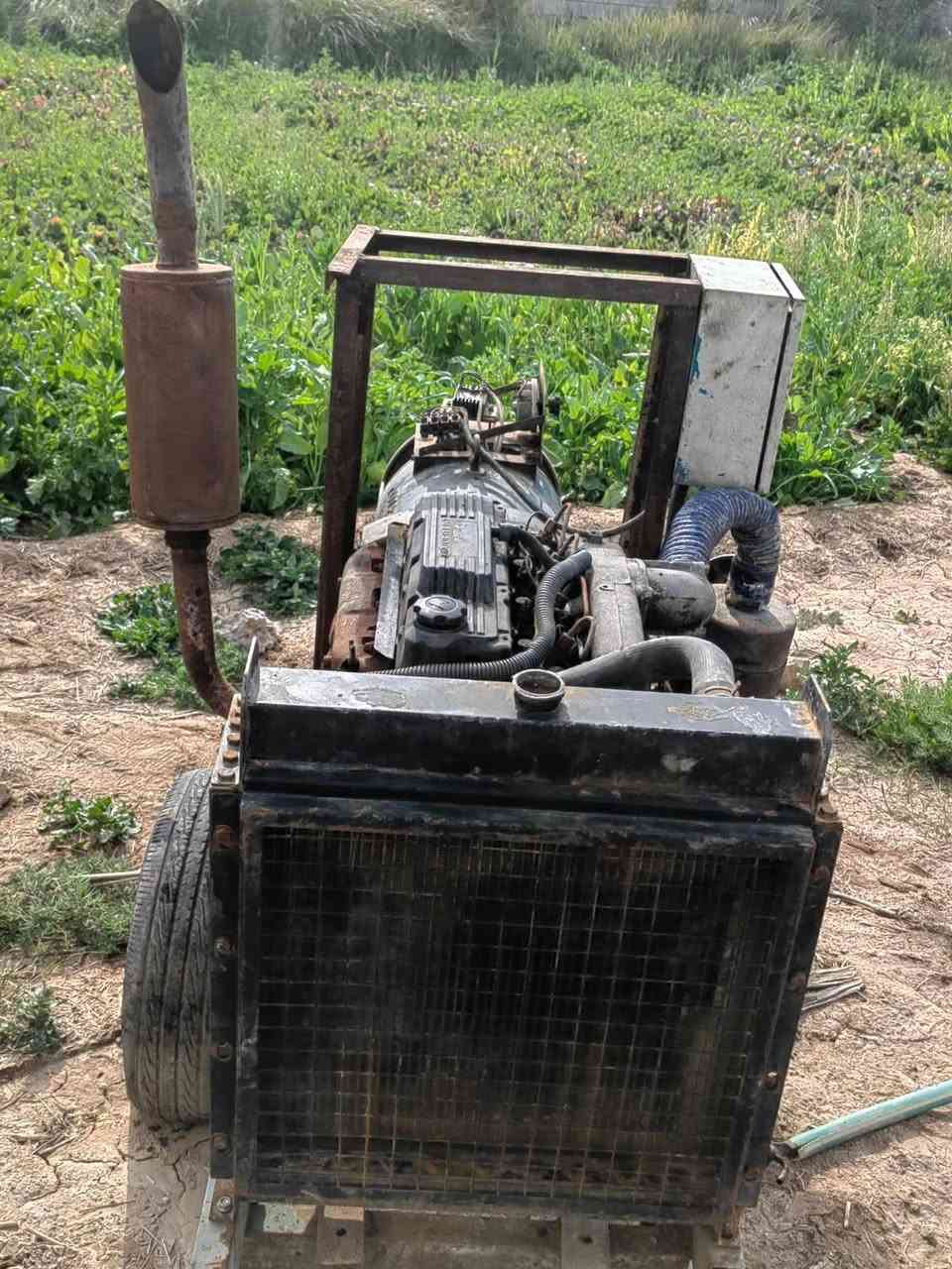 السلام عليكم مولد كيا للبيع تجفيت جديد كامل مكمل ما بي اي نقص راس توليد 30kv اي 120 امبير راس توليد بلادي للاستفسار ***********
