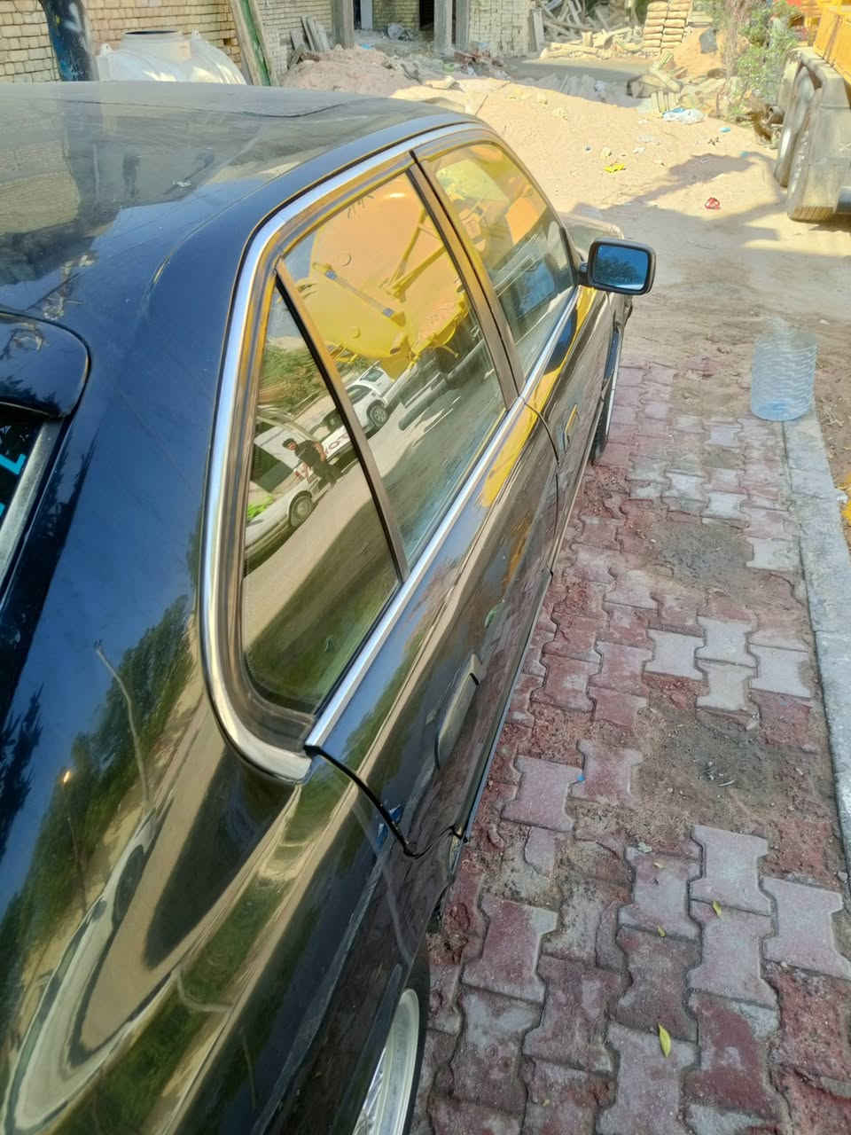 سلام عليكم بي ام 535 موديل 1992 سنويه مشروع وطني وانتهت قبل شكم يوم راعيها موجود بل بصره گير ومكينه مكفولات السياره مصبوغه عام بدون حادث فقط جماليه السياره بيها نقوصات بسيطه كلش السعر 45 وبيها مجال ***********
