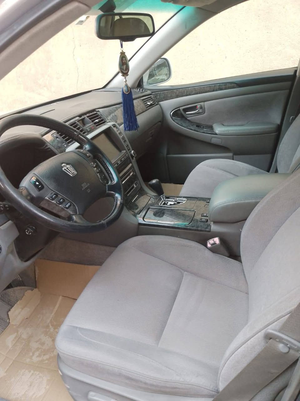 السلام عليكم جنون ادوات كصه جنطه سياره مال بيت جاهزه ما بيه نقص برغي كير ومكينه وحداديه وتخم تأير تبريد تلج السعر 35 وبيها مجال اتصل ***********بيه واتساب مكانه بابل .حلة
