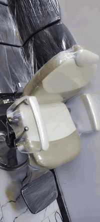 للبيع خوات الكارتون مدينة الصدر قطاع 24قرب مجمع الصادق للدوات السيارات ***********
