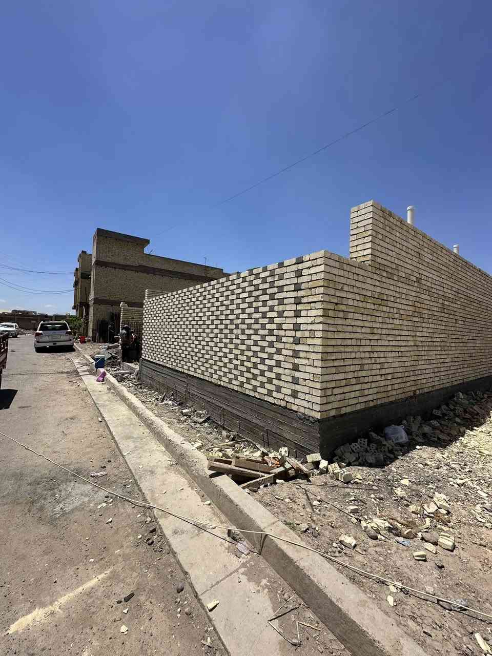 السلام عليكم 
تم على بركة الله 
ختم الطابق الارضي
لموقع حي الجامعة (8)
على ارض بمساحة 300م
رقم الهاتف / واتساب 
***********
