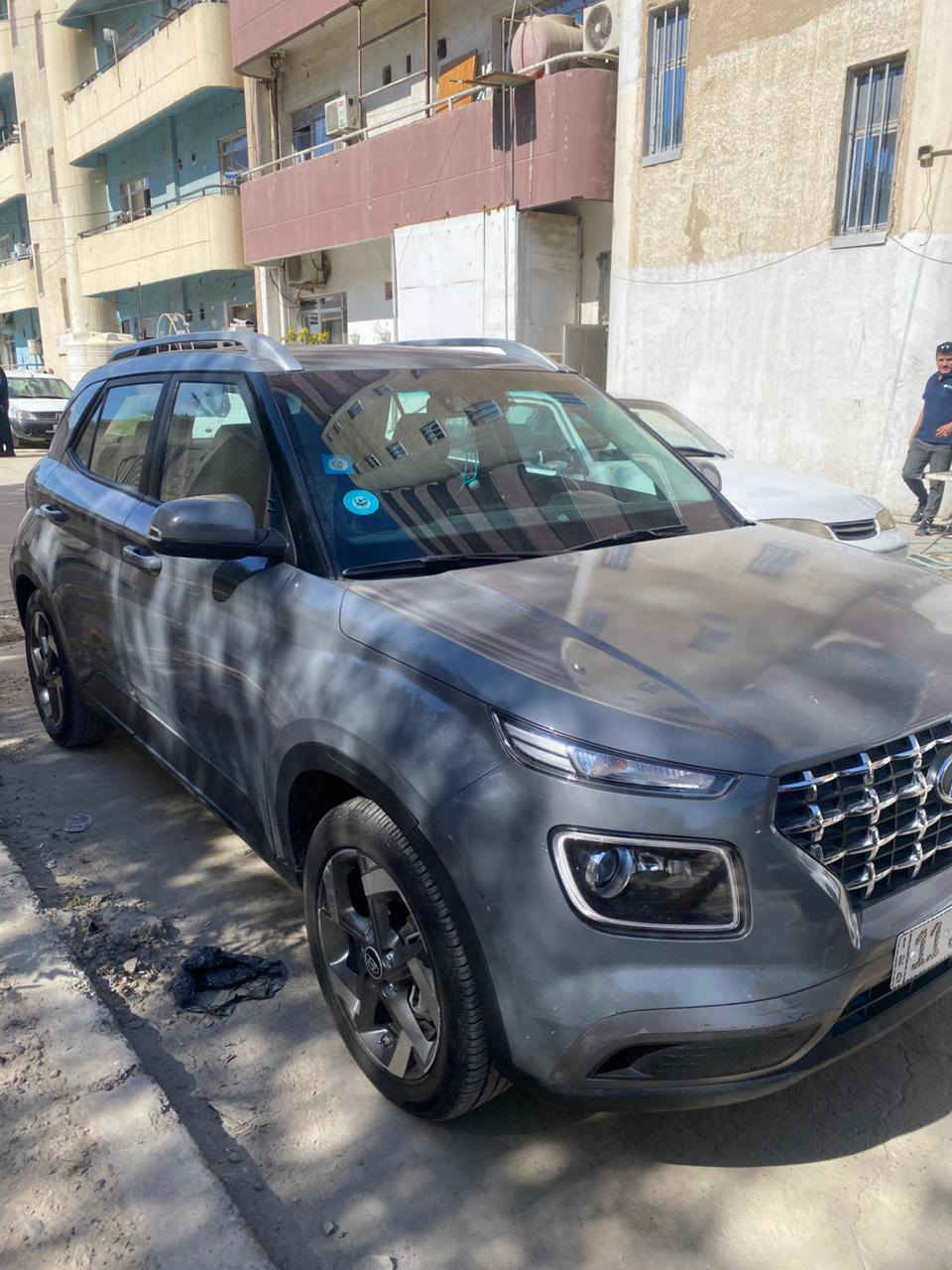 سلام وعليكم
فينو مديل 2022

1-  المواصفات 

2- بصمة  

3- تشغيل عن بعد

4-شاشه كبيرة كامرة دوارة 

5- فول  تحكم ستيرن جهتين  

 6- ويل كروم 

7- شاشة كبيرة كاربلي +اندرويد 

8- نظام انذار

9- مانع انزلاق

10- تراكشن منحدرات

11- وضعيات قيادة  3

12- رادار تحذير جانبي 

13- رادار خلفي

14- رادار امامي

15- تحديد مسار 

16- مكينة 1600 دبل نوزل

17-تدفئه كشنات

18- حساس خلفي

19- قيادة ذاتية

مكاني بغداد السعر 130$  حادثه بنيد وجاملغ جهة السايق                                   ***********

 السيارة ماشيه 20 الف ميل وقابله للزياده جديدة جدا و السيارة اجمل و أحلى من الصور
