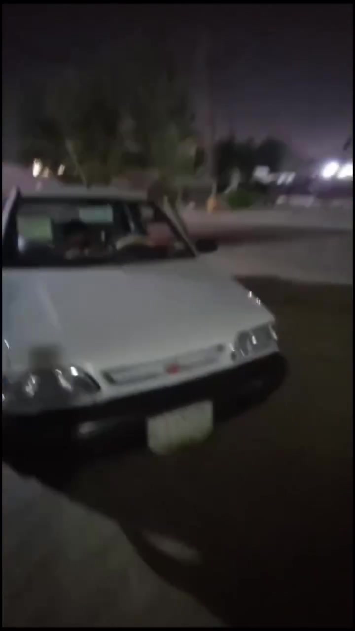 سلام عليكم عدي سايبه موديل ٢٠١٤ جديده مكفوله من الضربه و الصبغ بس بيهه باردات قليله  نكطه خياس ما بيهه مداور ثاني يوم مكينه كير تبريد مشط سطابكسنات جدد شادهن بيدي والله تخم تاير  السعر ٣٤ وبيهه مجال قليل مكان النجف ***********
