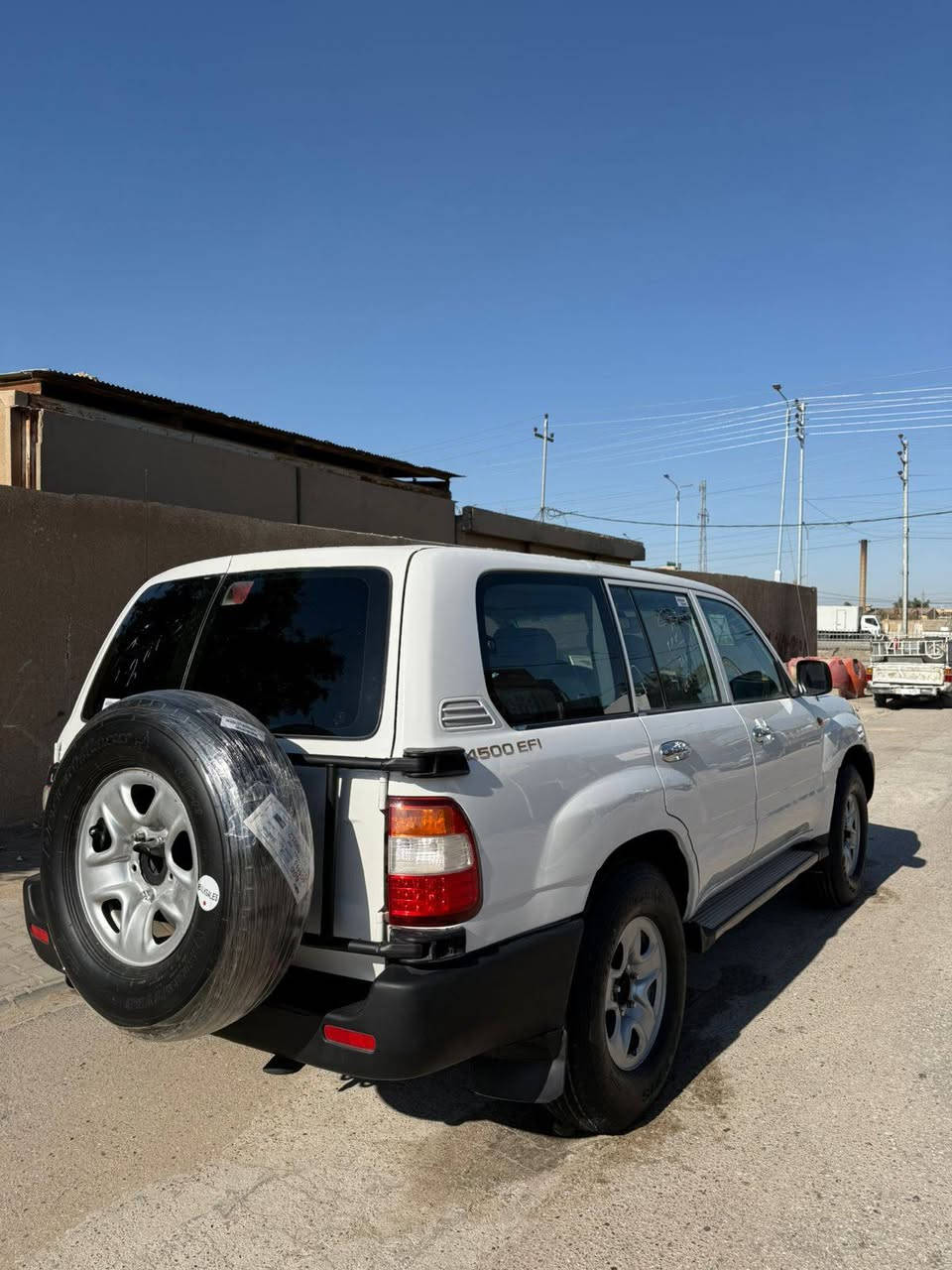 سلام عليكم للبيع لاندكروز 2005اصل رقم اربيل تريد وكاله تريد تحويل السعر 178
مكفوله كفاله عامه ماعد جاملغ صبغ امامي جاهزه ماعيزه برغي
فول السياره دبل سبير مكينه تابوت 
مكينه مشروطه لاتنقيص ولا تبخير
حداديه 100/100 ماعيزه برغي
تبريد تدفئه 
لايت شادله منضومه زنون ابو الضمان
تخم تاير بالون
دواخل السياره 100/100
مكان السياره النجف الاشرف
الاستفسار ***********
