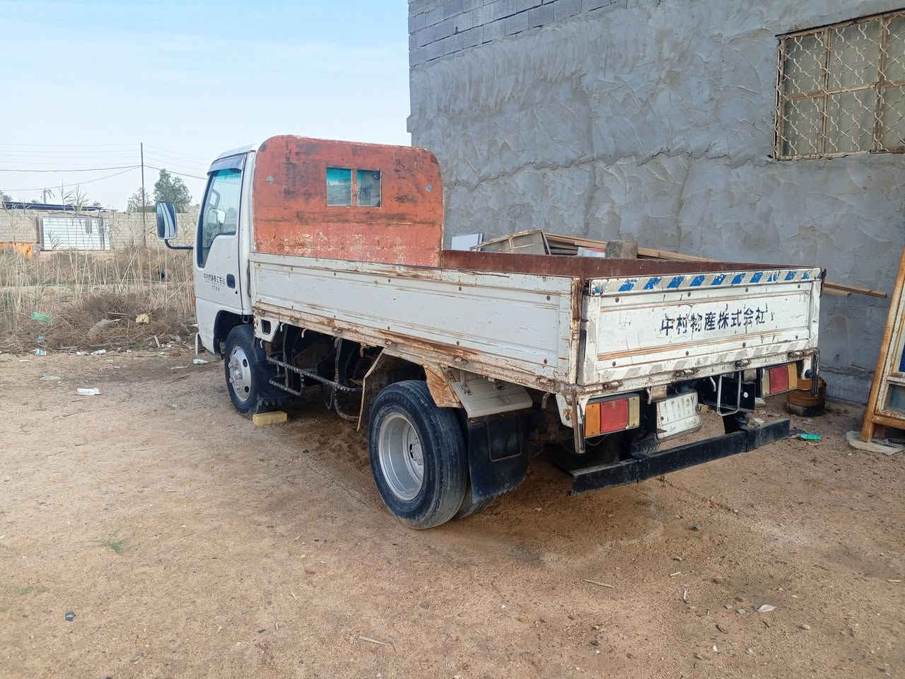 ازوزه موديل 2000 رقم بصره العنوان بصره ابو الخصيب تليفون *********** ***********
