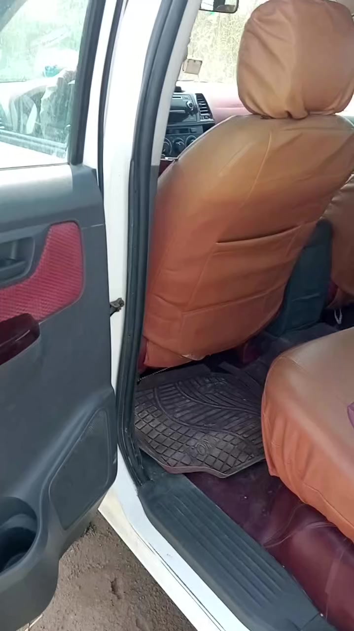 السلام عليكم تيوتا للبيع 
موديل 2014 رقم بابل
كير محرك اكسن كفاله 
صبغ البدي الجها اليمنه شويه بلتكمه
البقي مكفول
الماك جاري تحويل مباشر
العنوان بابل جبله السعر 165بي مجال 
أتصل على الرقم ***********/***********
