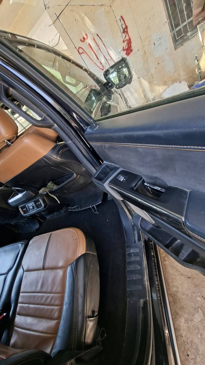 للبيع
فورد  f150  هايبرد موديل ٢٠٢١ 

فول موصفات بلاتينيوم ما عدا فتحة القمارة  صيغة الحادث لا يوجود نوع  الحادث غرق 

دبل كود من الشركة جامرلوغ عكس السايق لا يوجد اي حادث 

سعر ٣٠٥ $ 
رقم الشاصي 1FTFW1CD5MFB94122
***********

