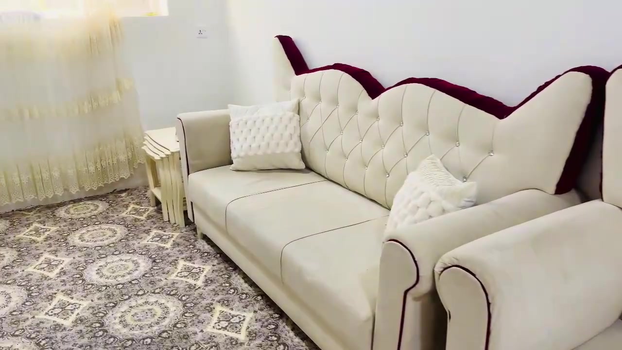 ئەم تاقم قەنەقە بۆ فرۆشتن
لۆك لۆكە
هیچ شكاوی دڕاوی تێكچون پەڵە هیچی پێوە نیە  
دەستكردە
12 نەفەری
200 هەزارومەعمەلە
كومبارە ئستورەكانیشی بۆفرۆشتن
پاكو تەمیسو بێ سوتاوی 
تاكی5:4
2تاكە
تاكی بە 90 هەزارو مەعمەلە
سیروان


**إذا كنت صاحب هذا الإعلان وتريد حذفه لأي سبب، رجاءا أرسل رسالة إلى الدعم الفني**