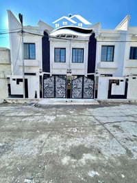 حي الملايين • ١٠٠م • ٤ غرف نوم