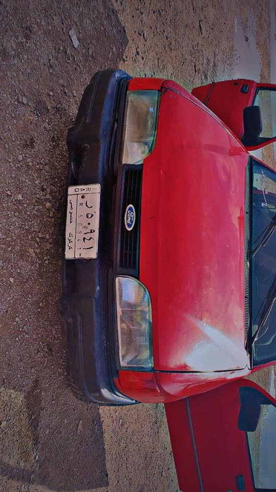 فورد سيره 1991 گير محرك شرط كورلا 18  تبريد كير اوتوماتيك سيارة نظيفة بشكل شاشة كهربائيات كلها نظيفة فقط لونها جارد بطاقة بانزين بيها شرط التحويل والوكالة سنوية ساقطة  مكانها كركوك  بيع فقط للاستفسار *********** السعر 26 بي مجال بسيط كلش
