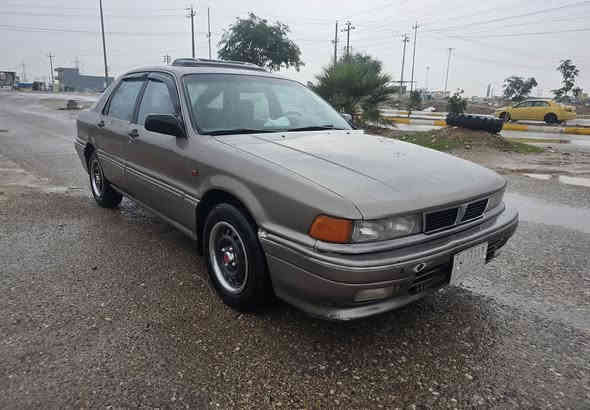 مسبوشي كلنت
للبيع موديل 89  صبغ حزام تبريد وتدفئه جامات كهربائي مكينه كير بشرط مكفولات سنويه لـ27 
سعر46  وبي مجال 
عنوان/ خانقين 
رقم الهاتف/***********
