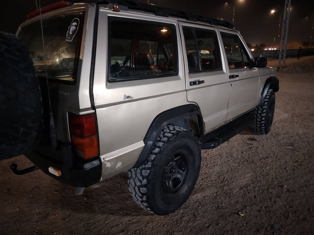 جيب شيروكي بغداد ٩٤ محور بطه
٣٠٠٠ معلايه
رقم دولي جديد


**إذا كنت صاحب هذا الإعلان وتريد حذفه لأي سبب، رجاءا أرسل رسالة إلى الدعم الفني**