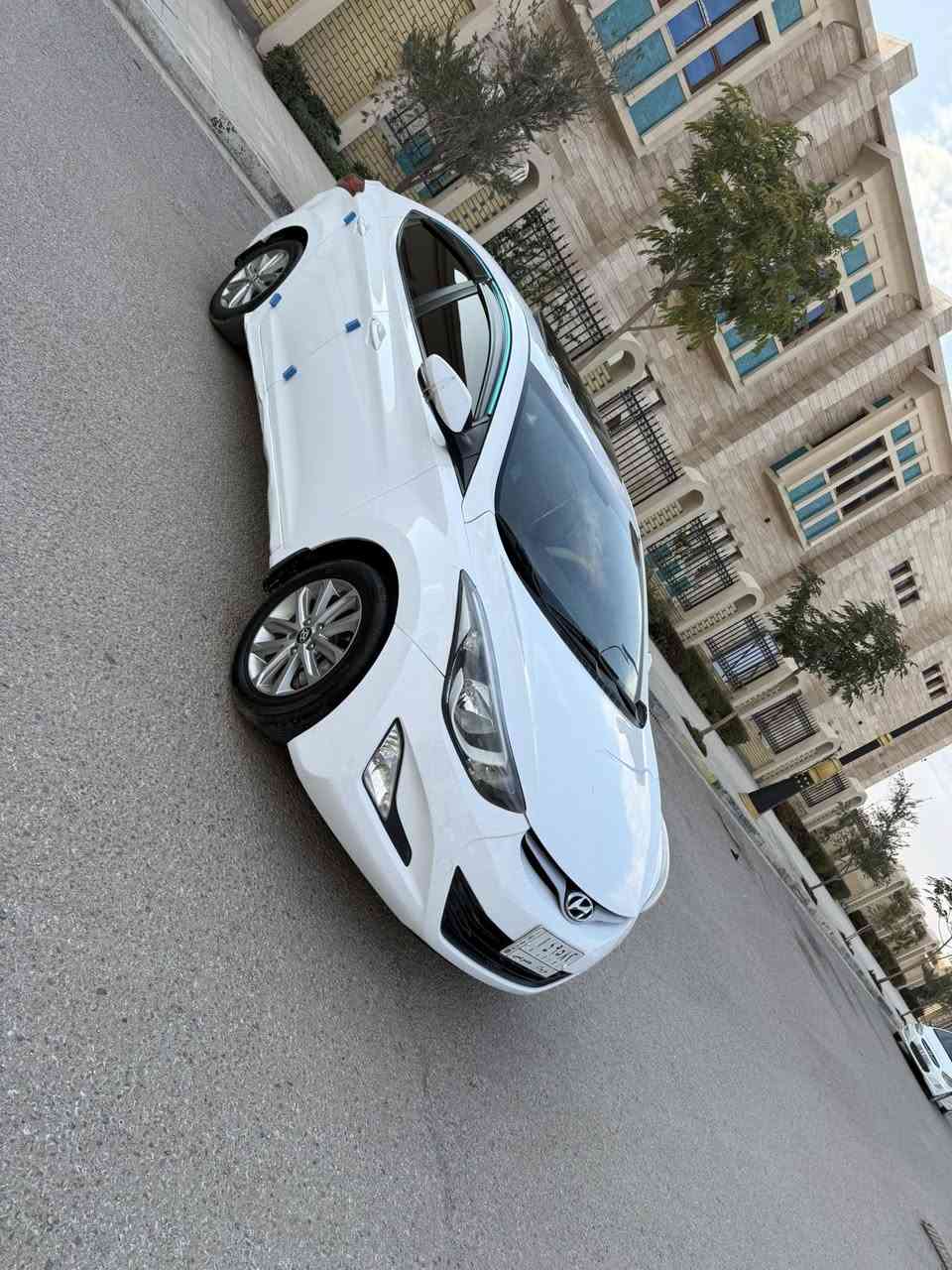 السلام عليكم سياره نوع النترا مديل 2016فول مواصفات واحد على واحد كفاله عامه من كلشي فول فتحه تحكم استرن حساسات مري شفط كفاله من صبغ من تبديل من بارد كفاله كير مكينه حداديه تخم تاير تبريد تئدفى العنوان كربلاء رقم الهاتف ***********فقط انتصال
