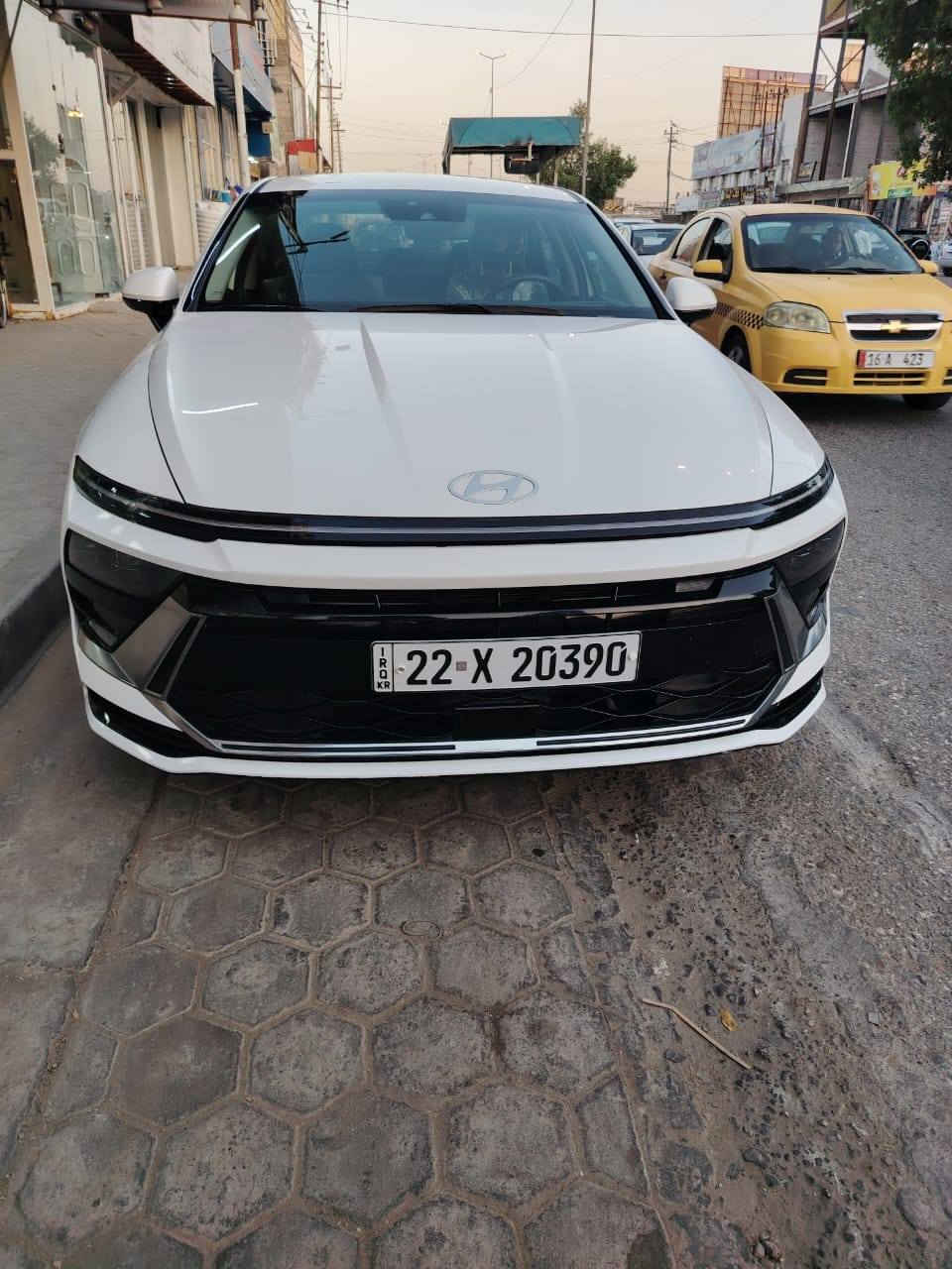السلام عليكم للبيع سوناتا 2024 كفاله عده جاملغ تبديل فقط بدون دواخل رقم اربيل مكينه2500 مكينه كير حداديه تخم تاير كلهن بلشرط تبريد  ثلج🥶مواصفات فول عده البنرامه والجلد مواصفات معروفه السعر 190وبيها مجال مكان نجف للأستفسار ***********
