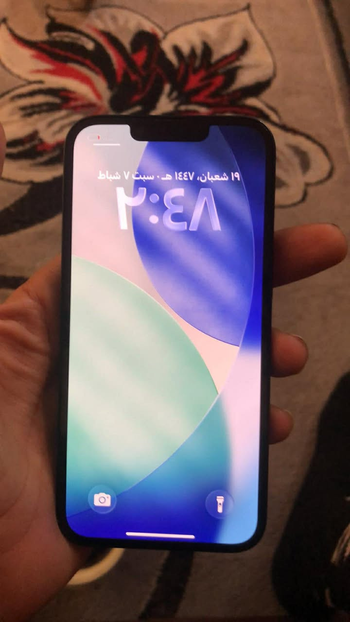 سلام عليكم ايفون ١٣ عادي ذاكرهز١٢٨ بطاريه ٨٠ جهاز نظيف كلش مابي زلخ سعر ٤٥٠
