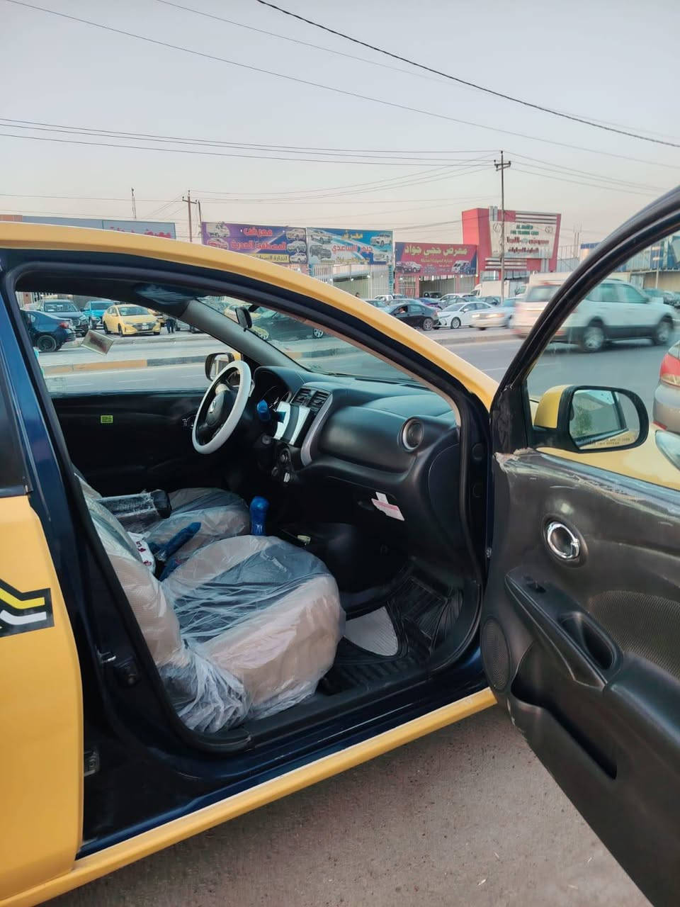 نيسان 2013 بسمي رقم انكليزي سياره نظيفه  صبغ جديد دواخل جديده تخم تاير كير مكينه تبريد مكفول السيارة خير من الله  السعر 76 بيه مجال بغداد العبيدي شارع 20  ***********
