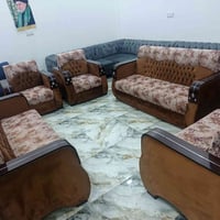 تخم • ١٠ مقاعد • نضيف جدا