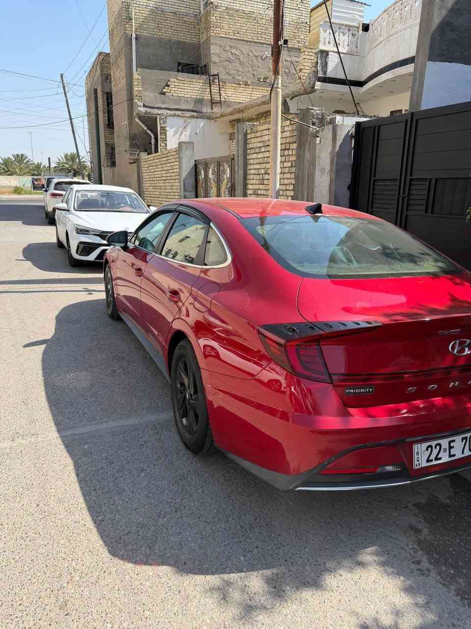 السلام عليكم سوناتا 2020للبيع حادثه قطعتين جاملغ الايمن وبنيد وارد امريكي ماشيه 92 مكينه GDI مواصفات عاديه السعر 152/الاتصال ***********
