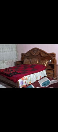 غرفه نوم ماليزي للبيع كامله بسعر مناسب 07829074335