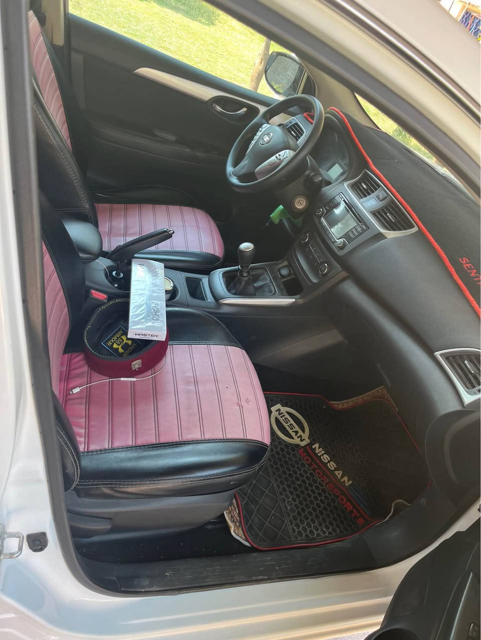 نيسان سنترا كير عادي كير عادي رقم دهوك صبغ قطعتين بدون ايرباك *********** المحاويل, بابل
