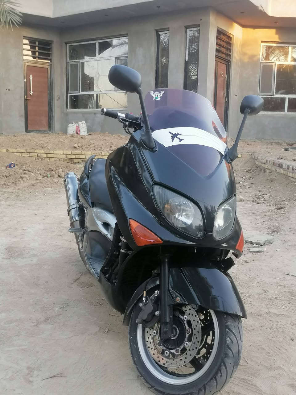 السلام عليكم  دراجه للبيع تي ماكس موديل 8 الدراجه نضيفه نضافتهه 80 وباقي التفاصيل خاص او الرقم المطلوب  ***********
