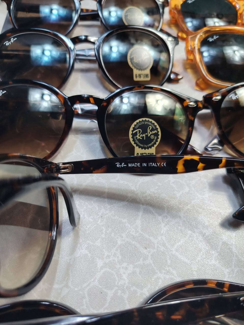 شلعه ٢٥ قطعه سعر القطعه ٤ ألف


**إذا كنت صاحب هذا الإعلان وتريد حذفه لأي سبب، رجاءا أرسل رسالة إلى الدعم الفني**