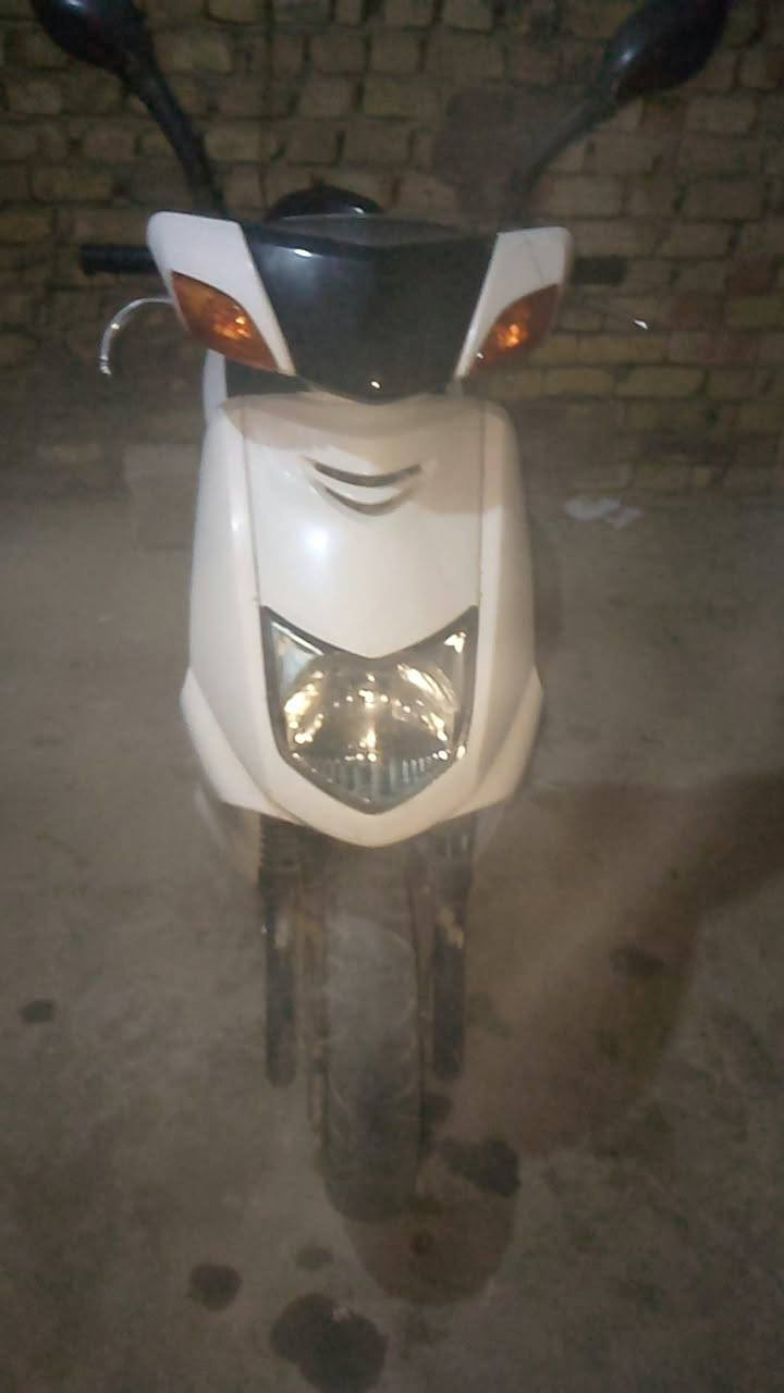 سكنس نثيه ياباني 110 ستان حساس كهربائيات شغاله عده الكيجات مكينه ناعمه خير من الله السعر 550 وبيه مجال مكاني مدينه الصدر حي طارق الشيشان شارع المدارس


**إذا كنت صاحب هذا الإعلان وتريد حذفه لأي سبب، رجاءا أرسل رسالة إلى الدعم الفني**